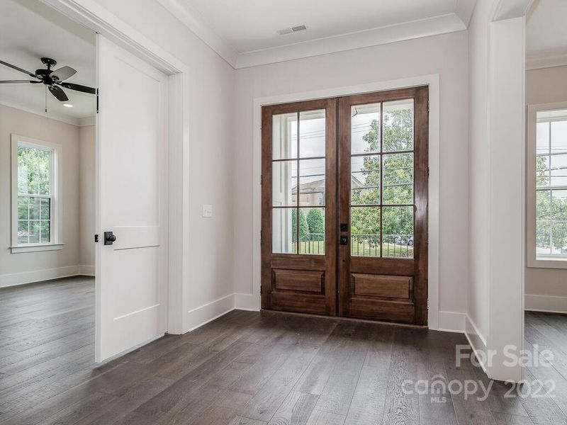 412 S Main St, Belmont, NC 28012