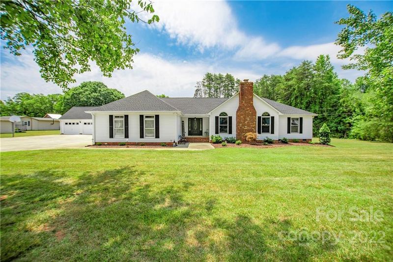 6083 Holland Dr, Clover, SC 29710