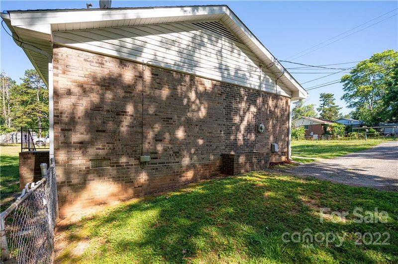 2916 Crawford Ave, Gastonia, NC 28052