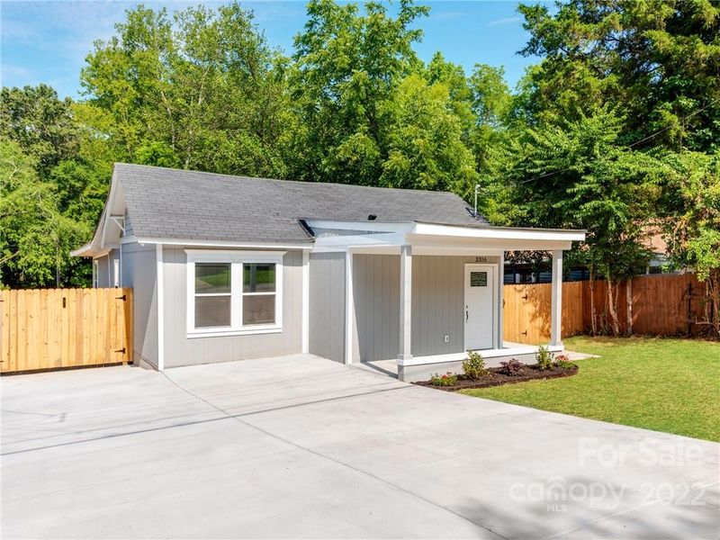 3316 Reid Ave, Charlotte, NC 28208