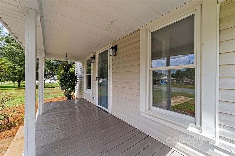 4371 Creek Ave, Midland, NC 28107