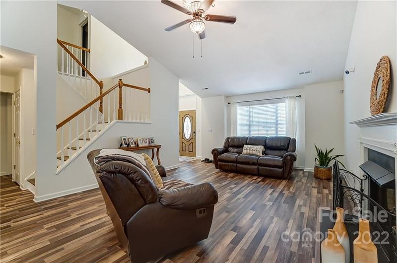 11829 Old Timber Rd, Charlotte, NC 28269