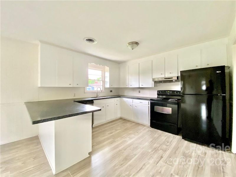514 Carolina Dr, Chester, SC 29706