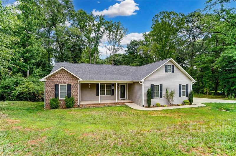 1664 Interstate View Ave #4, Gastonia, NC 28052
