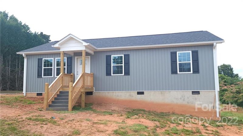 2324 Main Ave Dr NW, Hickory, NC 28601
