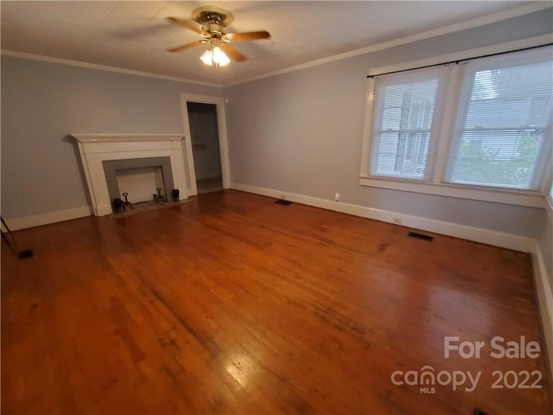 422 Peach St, Kannapolis, NC 28083