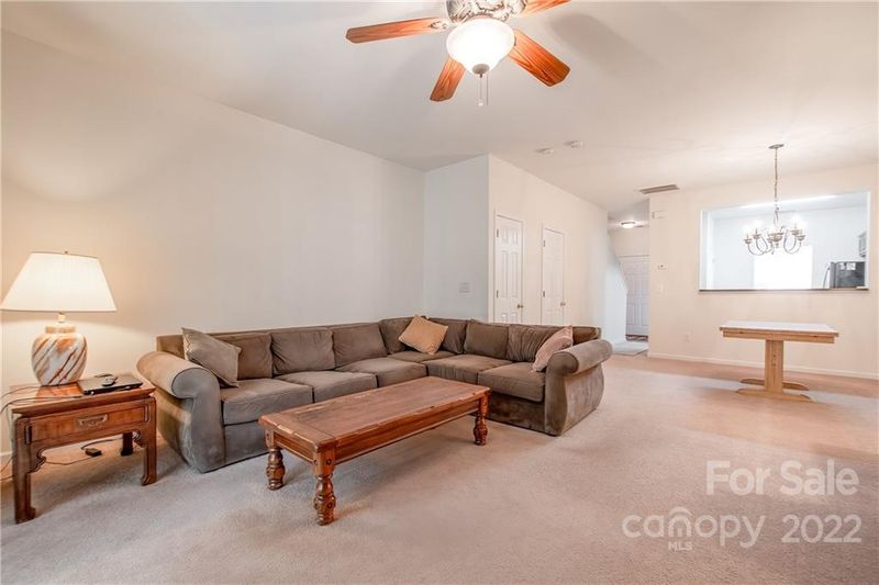 4232 Glenlea Commons Dr, Charlotte, NC 28216