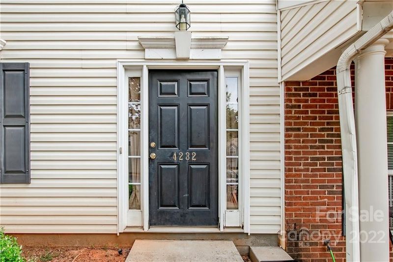4232 Glenlea Commons Dr, Charlotte, NC 28216