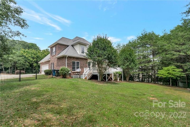 3816 Steve Ikerd Dr NE, Hickory, NC 28601