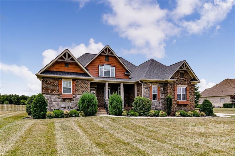 2832 Smith Field Dr, Union, NC 28110