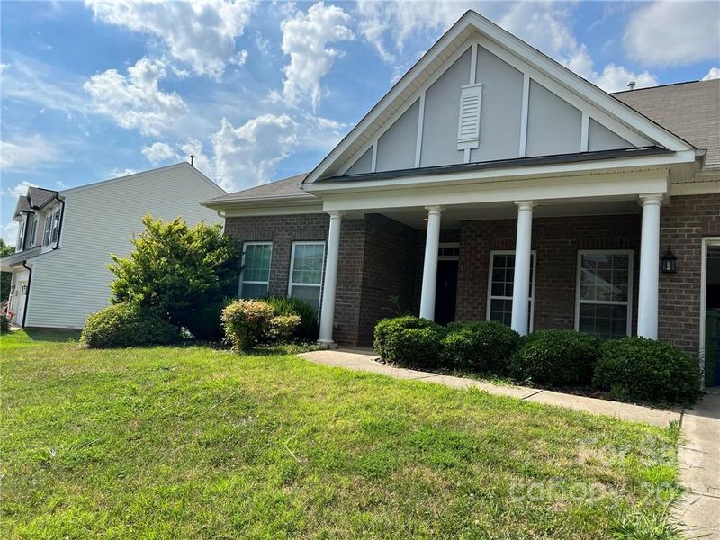 212 Fielding St, Mount Holly, NC 28120