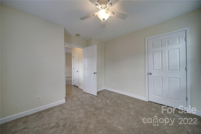 2081 Brantley Creek Dr, Kannapolis, NC 28083