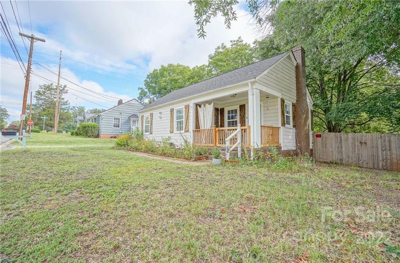 458 Spring St NW, Concord, NC 28025