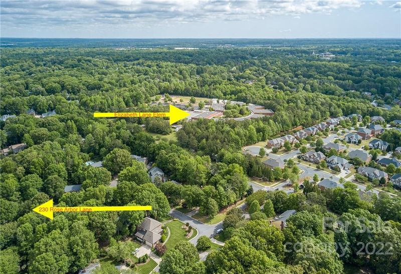 230 Rose Arbor Ln, Matthews, NC 28105
