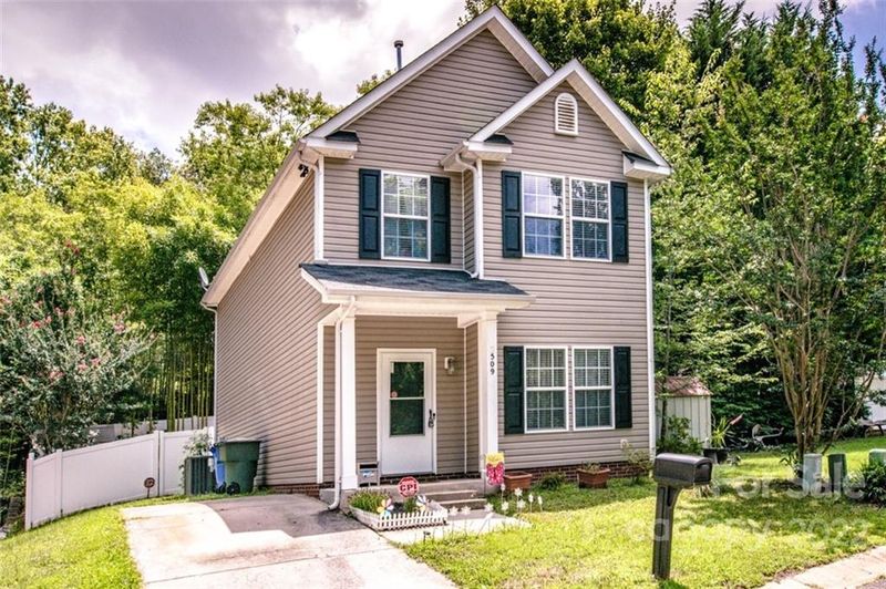 509 Underhill Ln, Mooresville, NC 28115