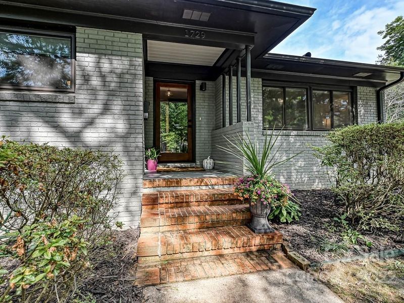 1729 Chatham Ave, Charlotte, NC 28205