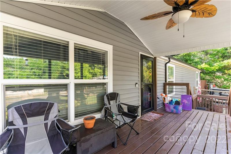 4470 Bouy Ln, Denver, NC 28037