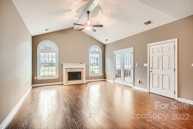8325 Windsor Ridge Dr, Charlotte, NC 28277