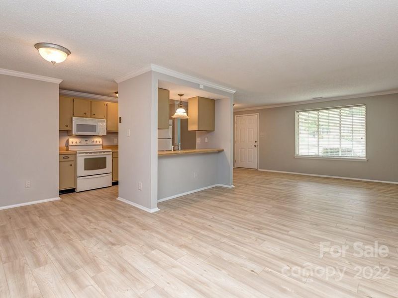 5016 Split Oak Dr, Charlotte, NC 28227