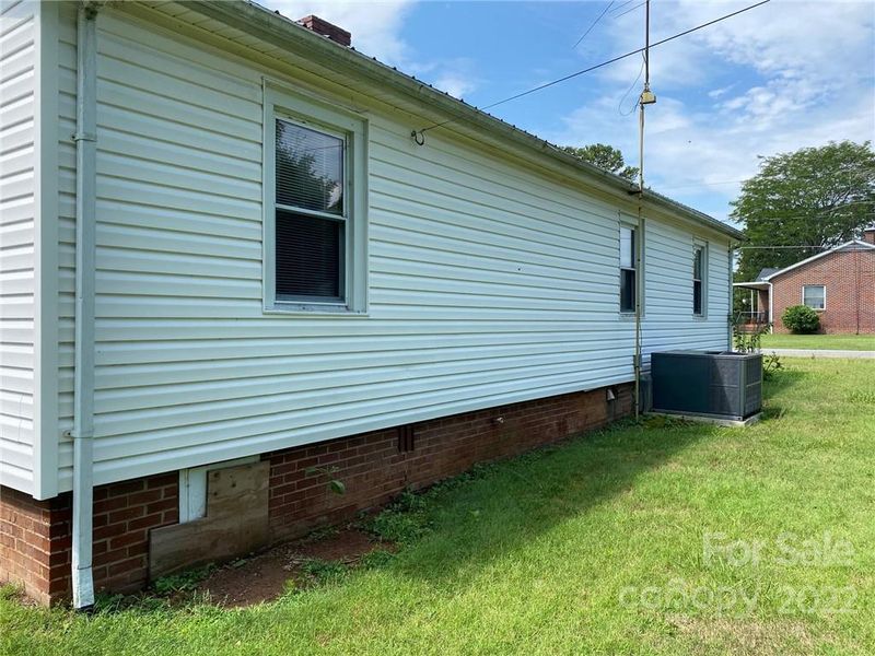 2908 13th Ave SW, Hickory, NC 28602