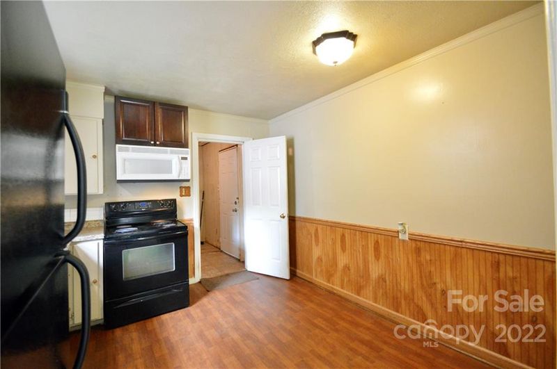 2016 Weir Ln, Gastonia, NC 28052