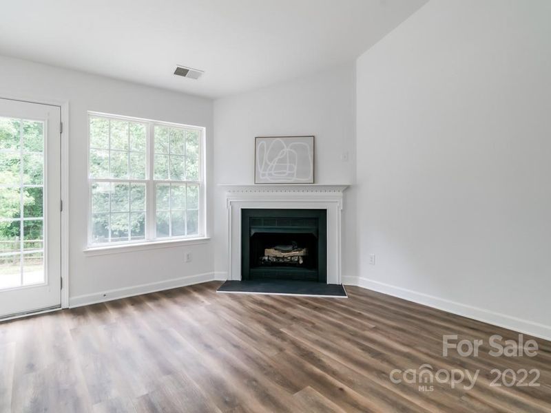 1329 Spring View Ct, Rock Hill, SC 29732