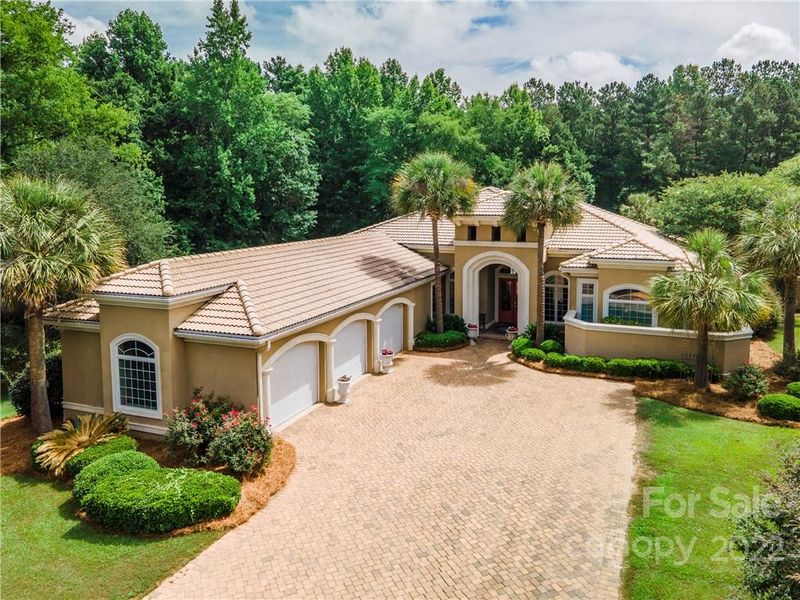 1820 Charlotte Hw, Lancaster, SC 29720