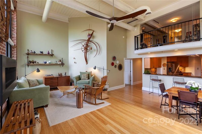571 Catawba St, Belmont, NC 28012
