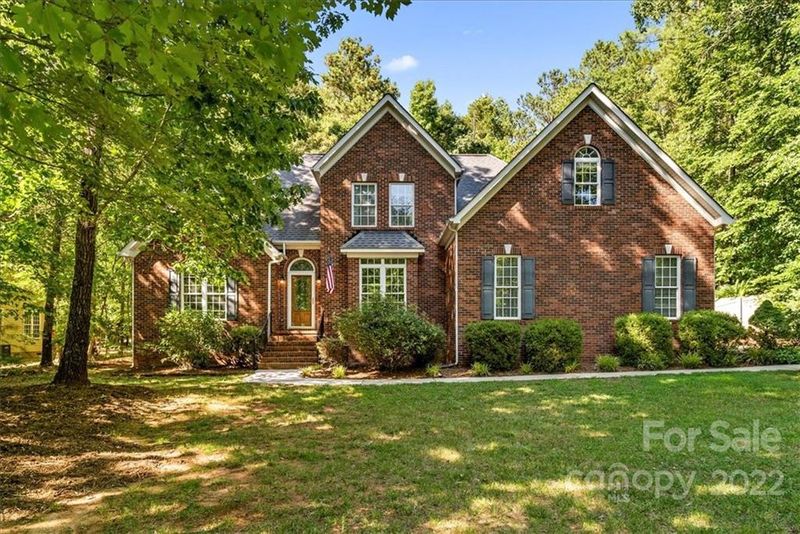 2682 Oakhurst Dr, Rock Hill, SC 29732