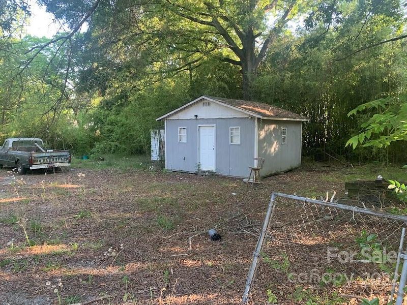 136 Gregg St, Chester, SC 29706