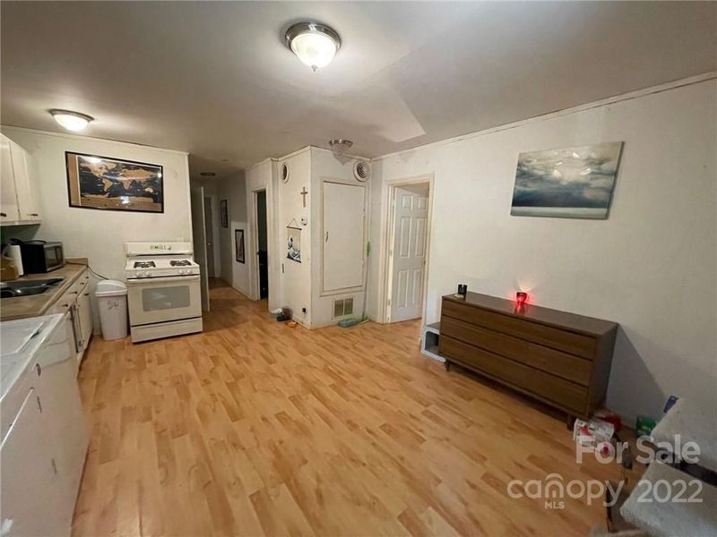 610 Weldon St, Gastonia, NC 28052