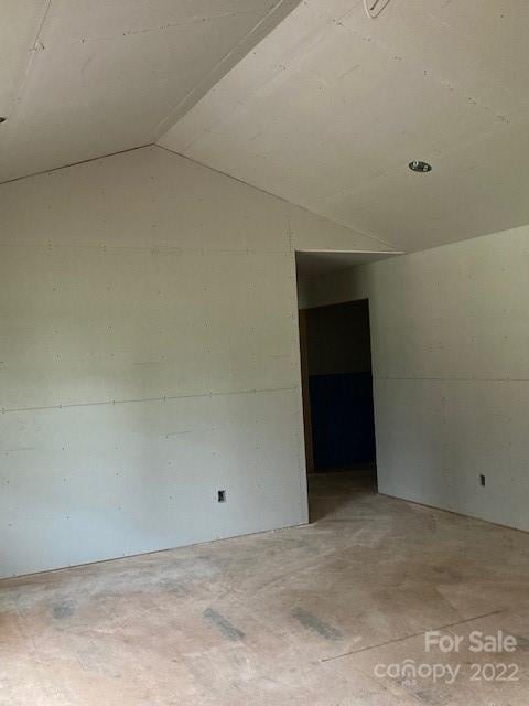 6079 Wylie Ave, Hickory Grove, SC 29717