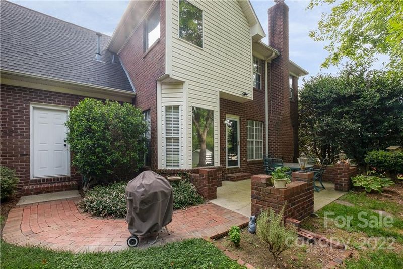 644 Gable Oaks Ln, Concord, NC 28027