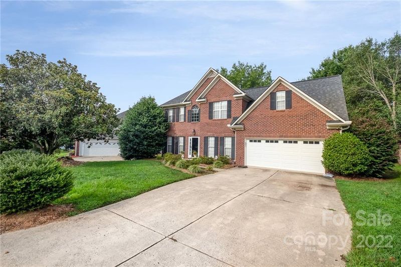 644 Gable Oaks Ln, Concord, NC 28027