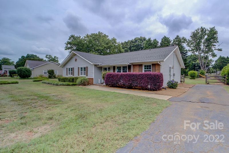 1509 Reid Harkey Rd, Matthews, NC 28105