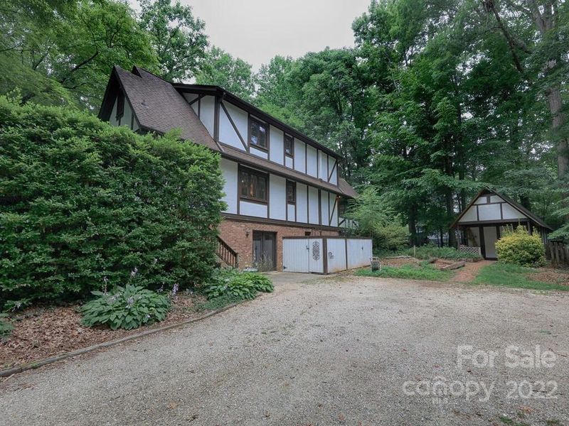 5305 Quail Ridge Dr, Mint Hill, NC 28227