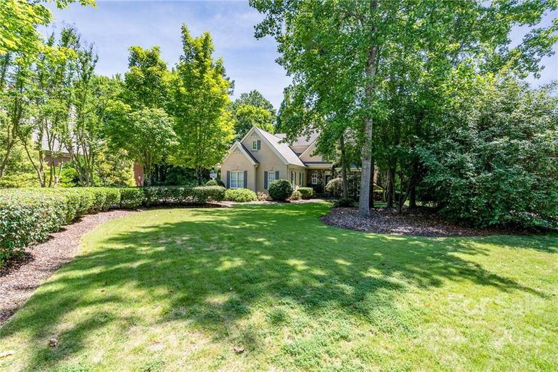 10305 Club Trophy Ln, Mint Hill, NC 28227