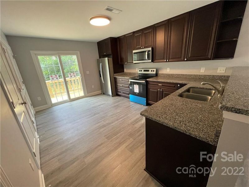 13091311 N Juniper St, Kannapolis, NC 28081