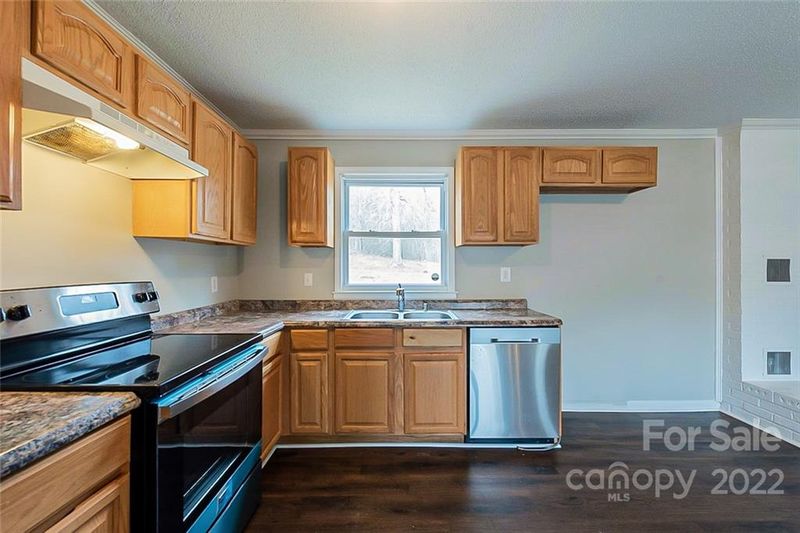 130 Bethany Rd, Gastonia, NC 28052