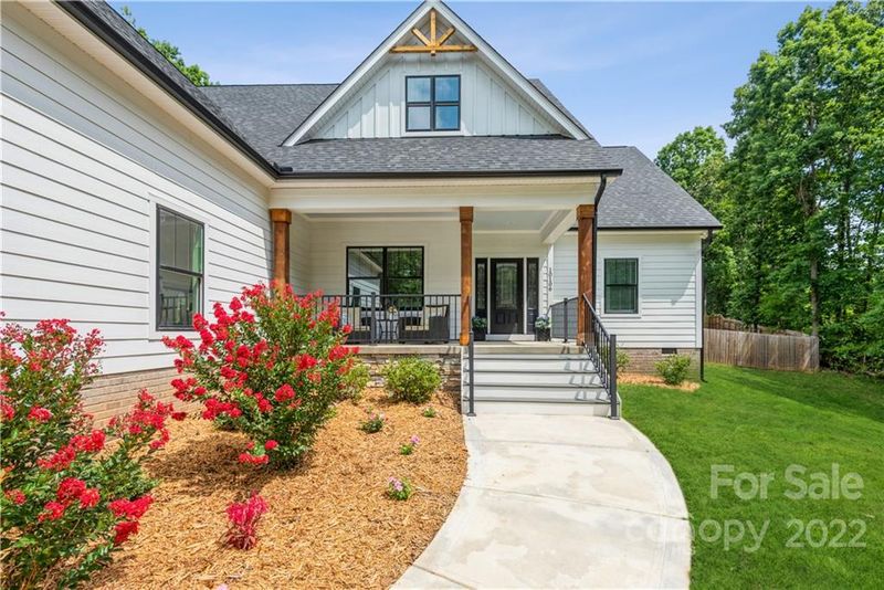 10106 Saffir Ct, Mint Hill, NC 28227