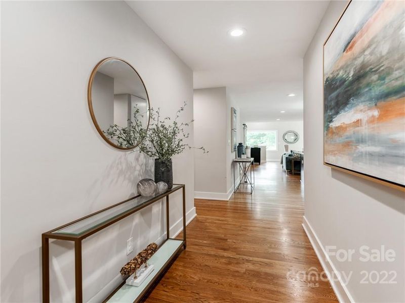 4341 University Dr, Charlotte, NC 28209