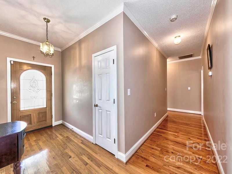 116 Gregory Ct, Mount Holly, NC 28120