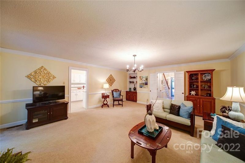 116 Dorie Dr, Belmont, NC 28012