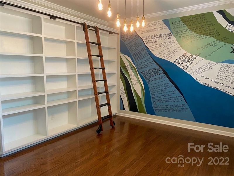 21548 Old Canal St, Cornelius, NC 28031