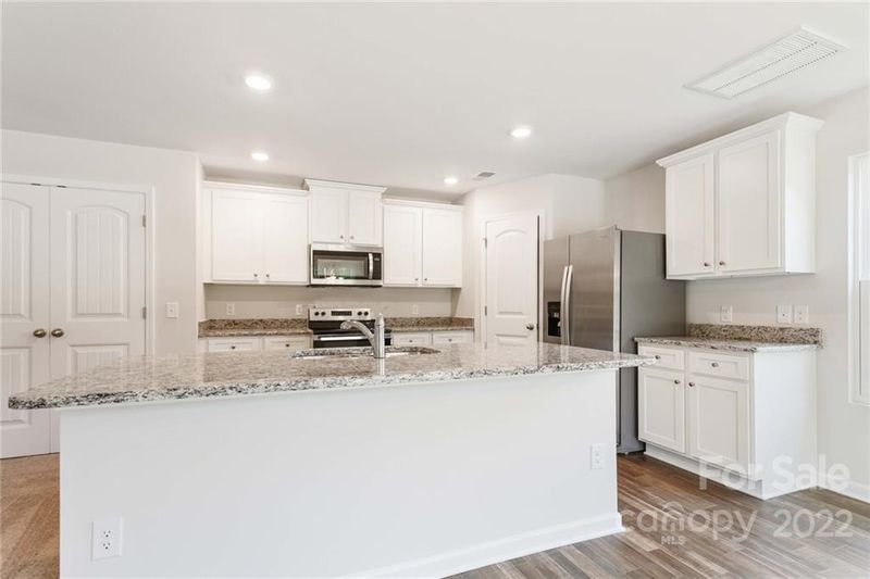 154 Tradesmen Trl, Troutman, NC 28166