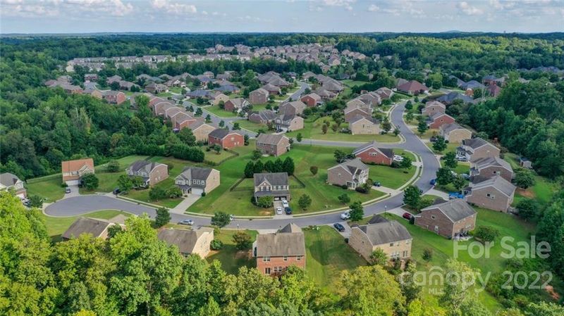 3225 Wicklow Ln, Gastonia, NC 28056