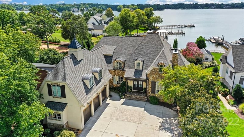 22531 Torrence Chapel Rd, Cornelius, NC 28031