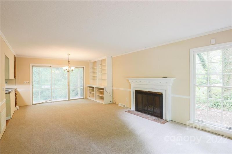 1703 Westbrook Cir, Gastonia, NC 28052