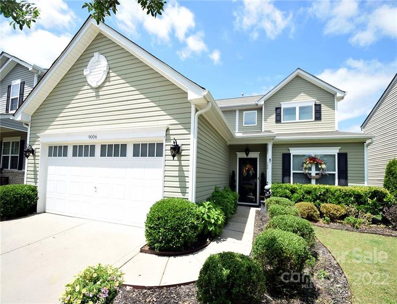 9006 Paddle Oak Rd, Charlotte, NC 28227