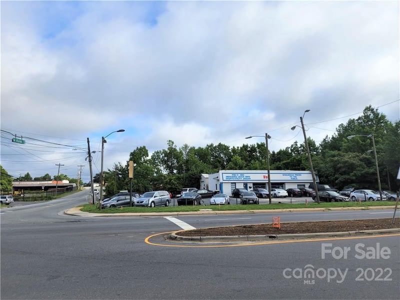 3101 Tryon St, Charlotte, NC 28206